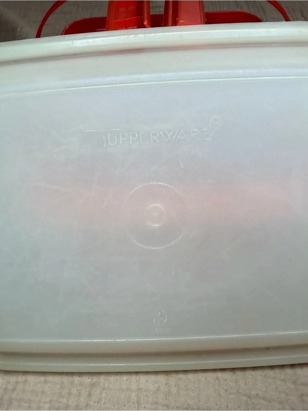 1970’s Tupperware Pack-N-Carry Lunch Box (Model #1254)